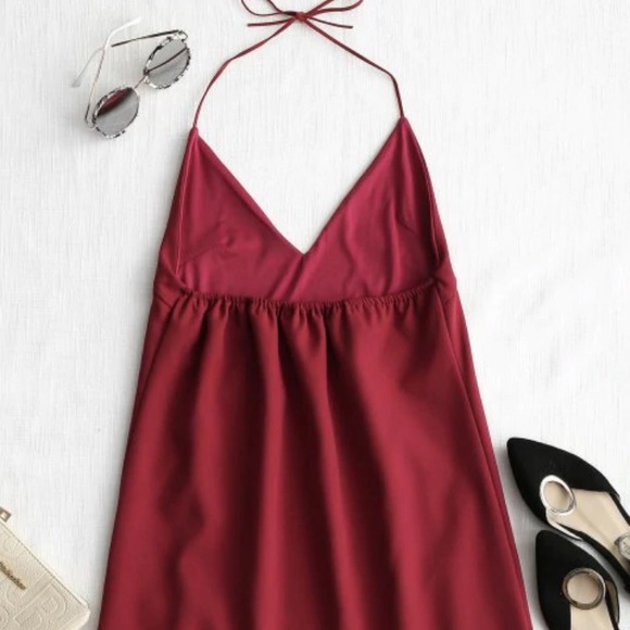 Red Dress - Picture 4 of 7